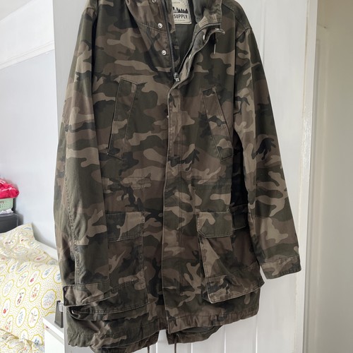 Men camo coat size l - men’s,